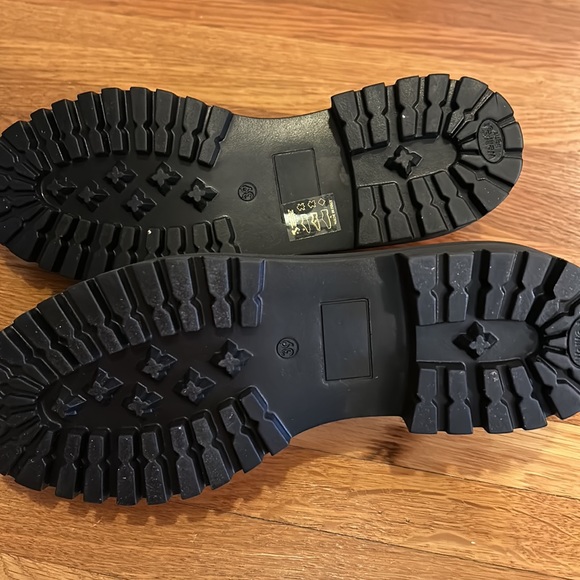 NiB L’idea by Lori Jeweled encrusted Loafer. Size 39 - Picture 5 of 8